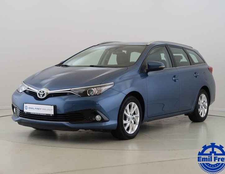 Toyota Auris Kombi 1,6 l 97 kw