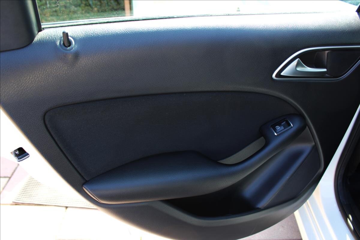 Mercedes-Benz Třídy B MPV 1,5 l 80 kw