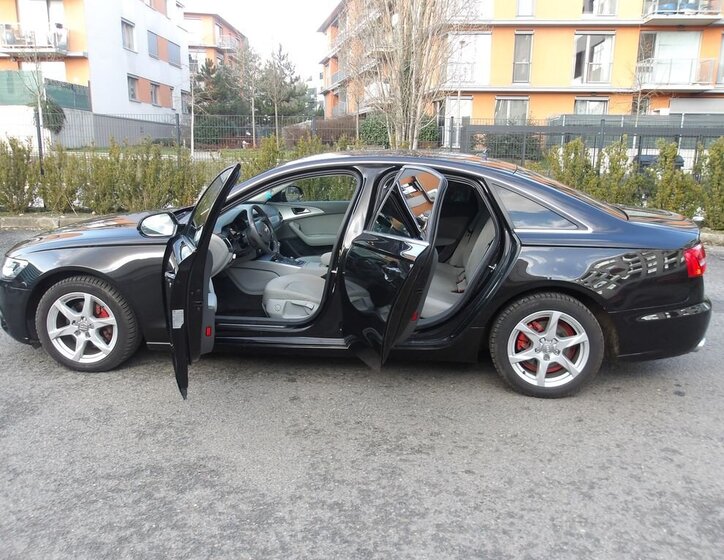 Audi A6 Sedan / Limuzína 3,0 l 150 kw