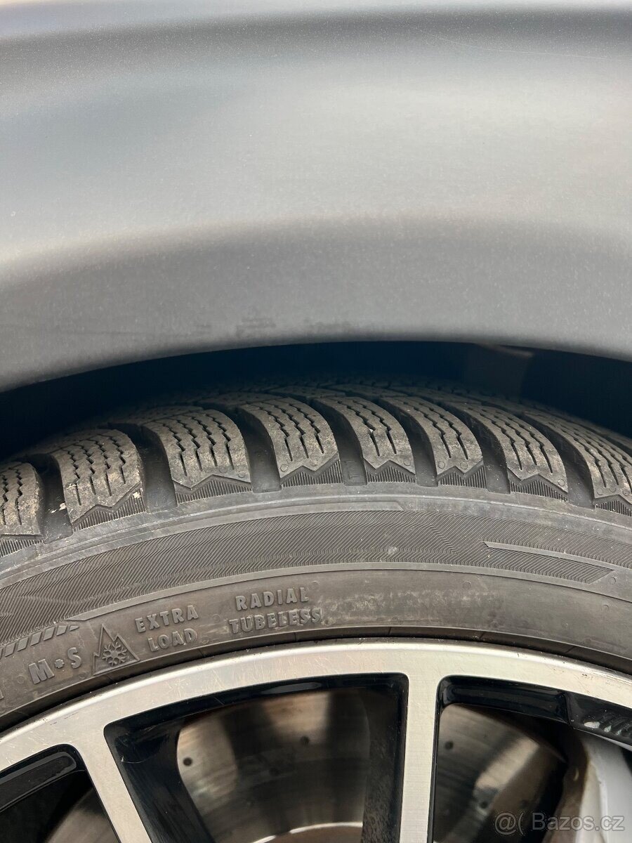 Mercedes-Benz Třídy C Kombi 0,0 270 kw