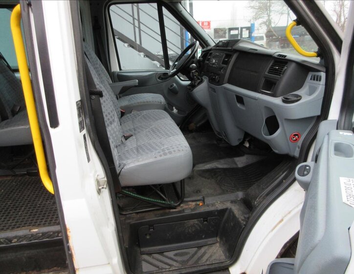Ford Transit 21