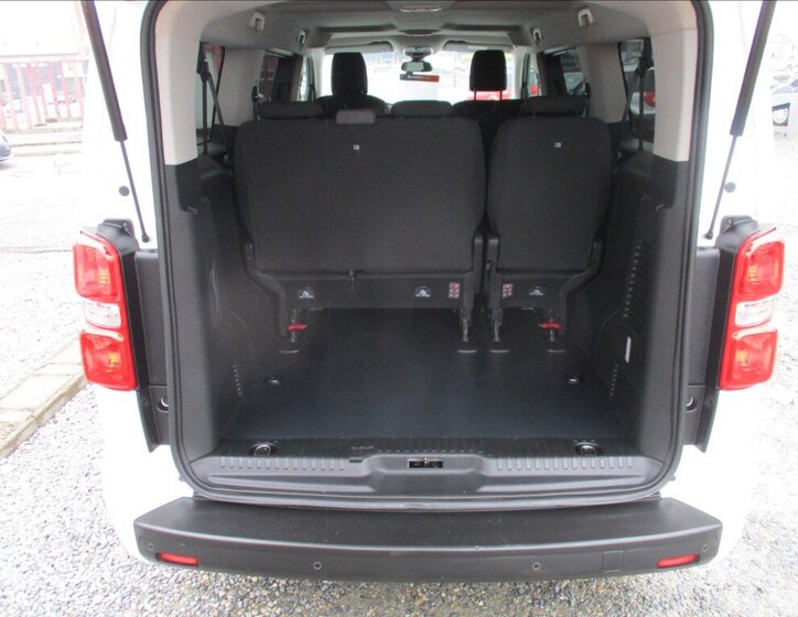 Peugeot Traveller Ostatní 2,0 l 110 kw