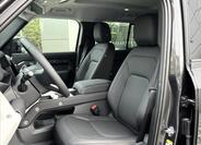 Land Rover Defender 14