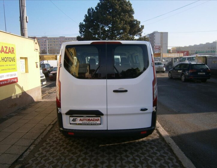 Ford Transit Custom 5