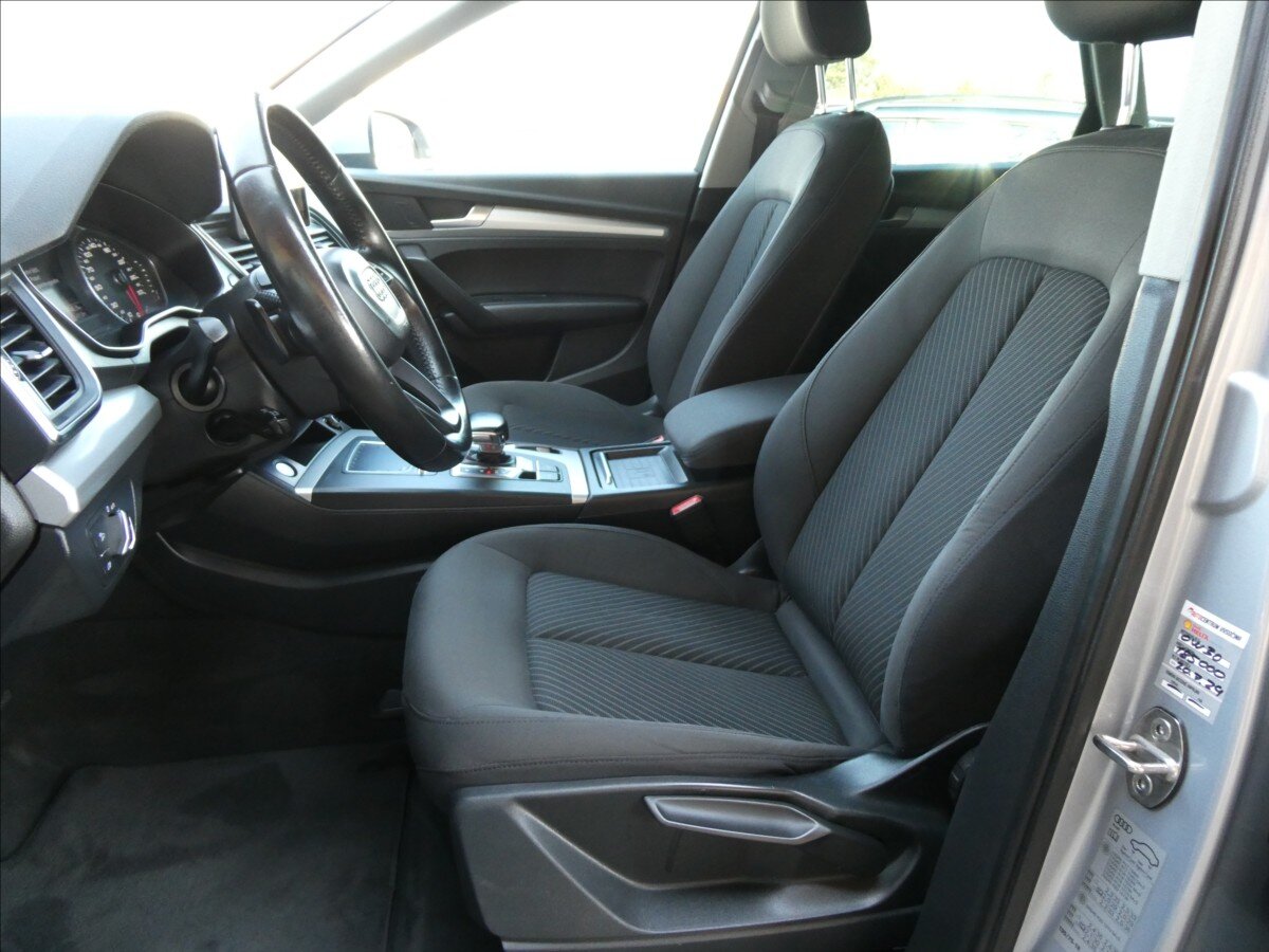 Audi Q5 SUV / Terénní 2,0 l 120 kw