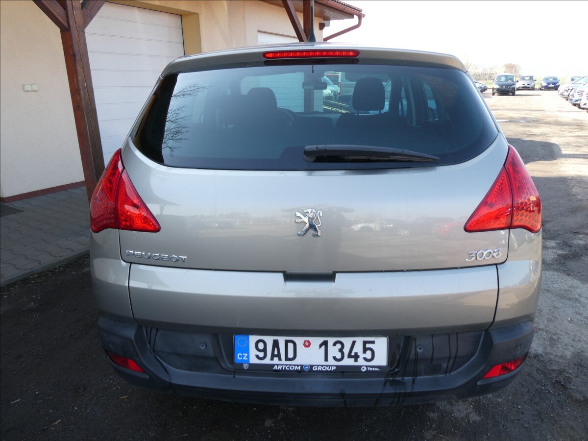Peugeot 3008 SUV / Terénní 1,6 l 82 kw