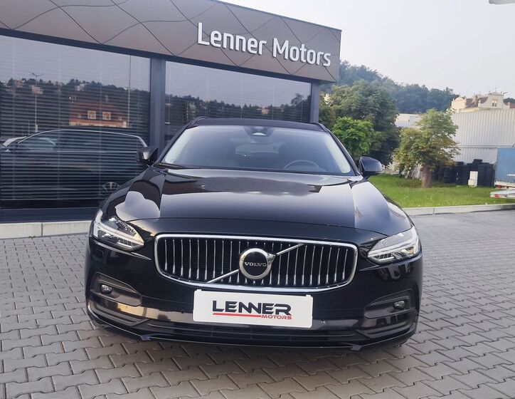 Volvo V90 2