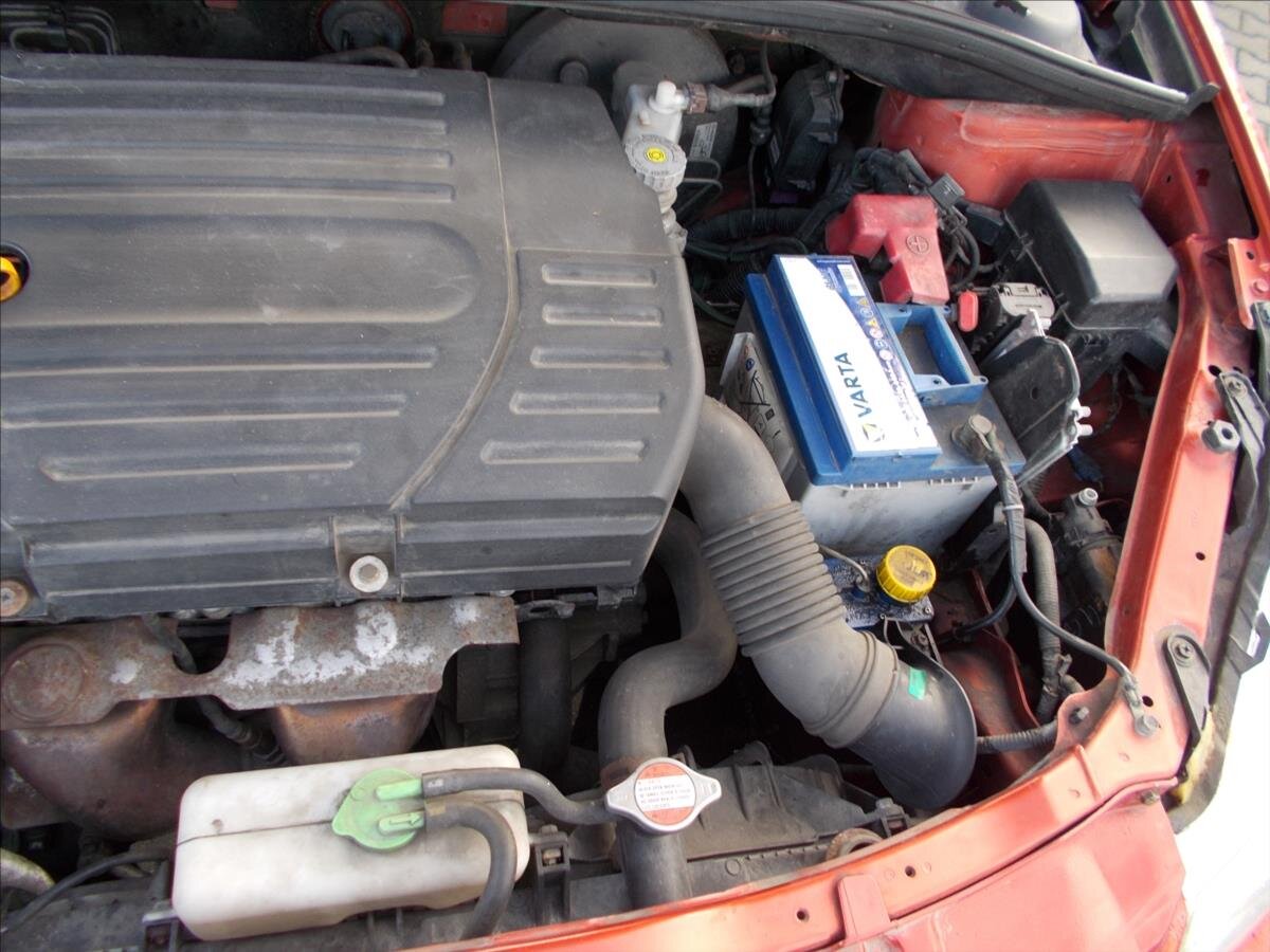 Suzuki SX4 Hatchback 1,6 l 88 kw