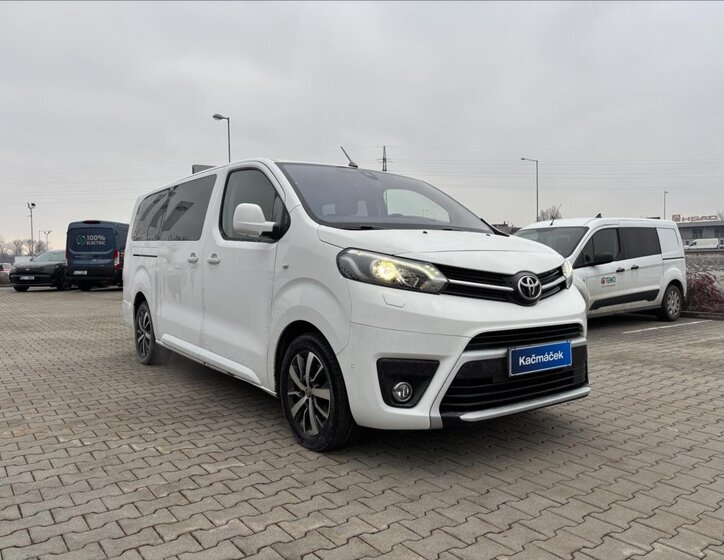 Toyota ProAce Verso Kombi 2,0 l 130 kw