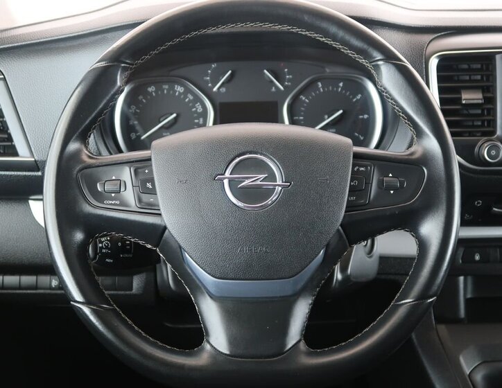 Opel Zafira MPV 1,5 l 88 kw