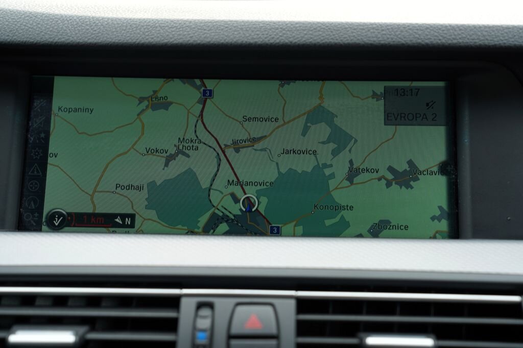 BMW Řada 5 Sedan / Limuzína 3,0 l 190 kw