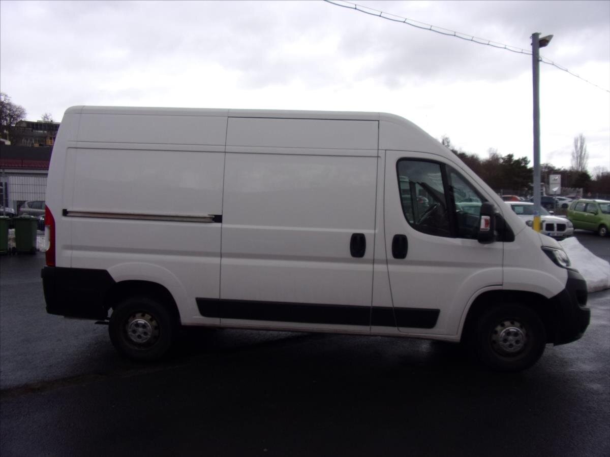 Peugeot Boxer Skříň 2,0 l 96 kw