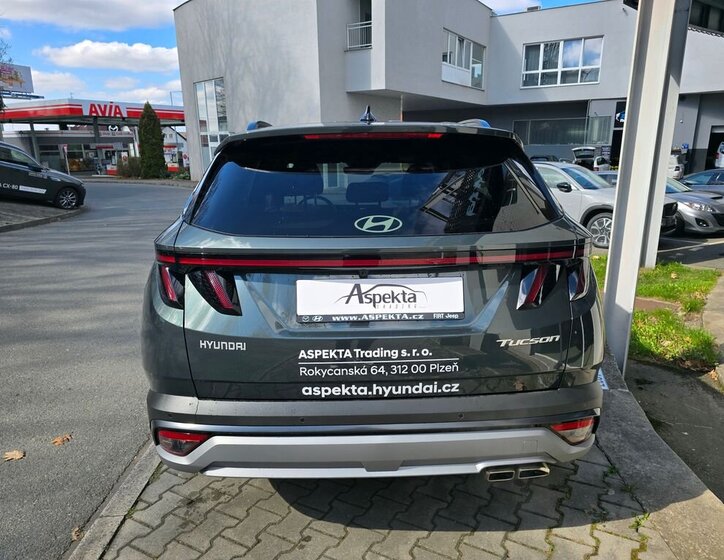 Hyundai Tucson SUV / Terénní 1,6 l 110 kw