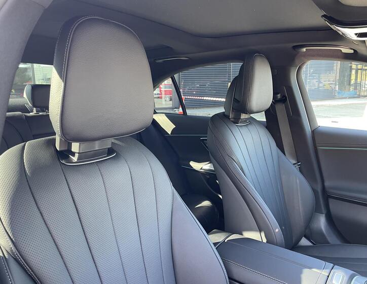 Mercedes-Benz Třídy E 16