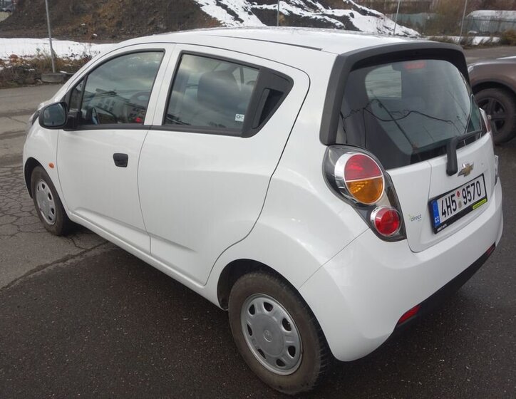 Chevrolet Spark 8