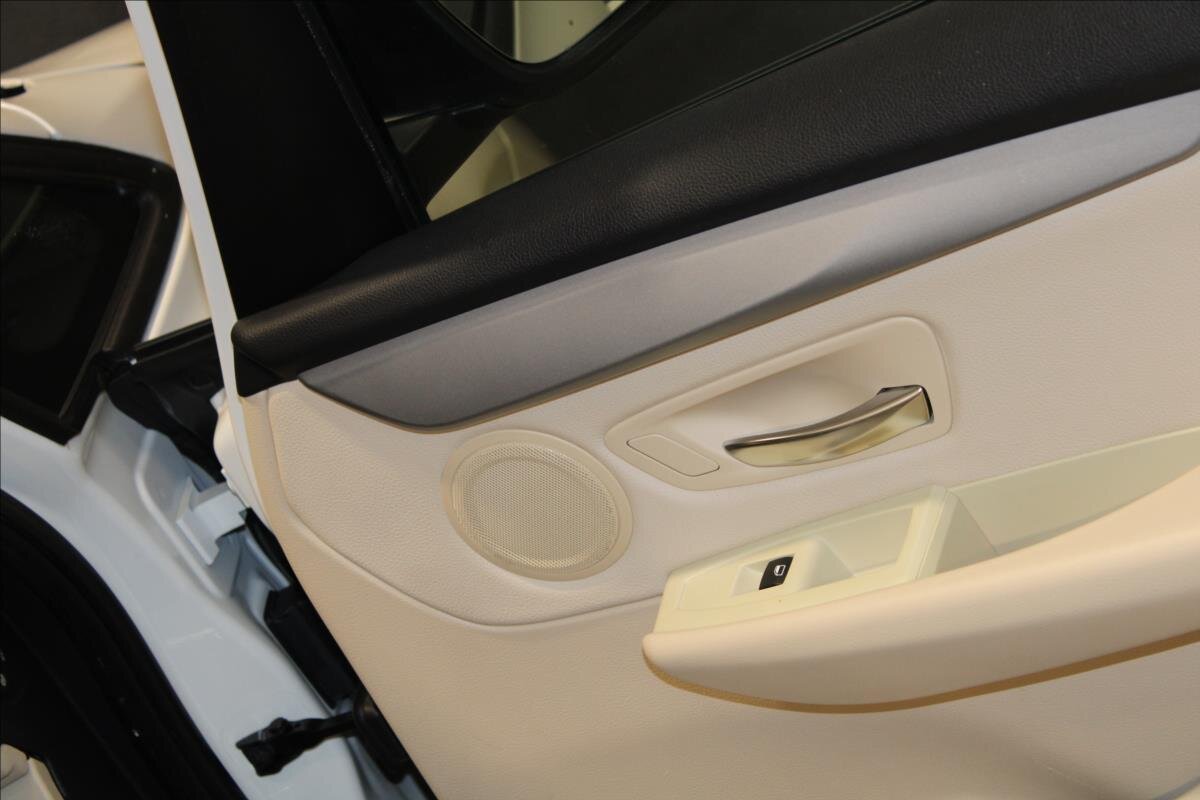 BMW Řada 2 Kombi 1,5 l 100 kw