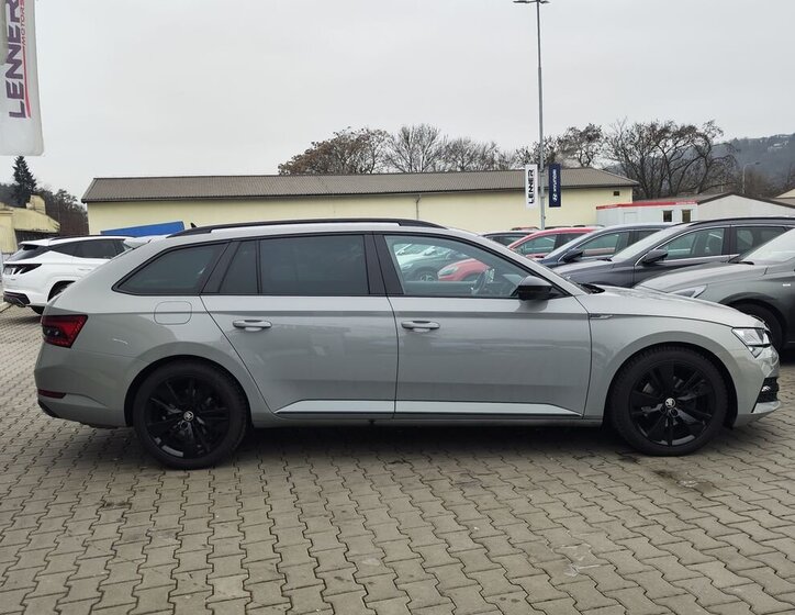 Škoda Superb Kombi 2,0 l 140 kw