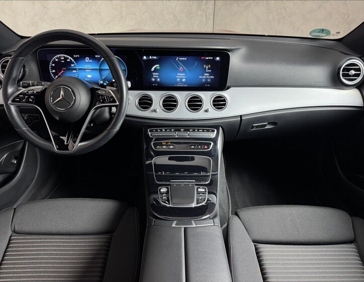 Mercedes-Benz Třídy E Kombi 2,0 l 225 kw