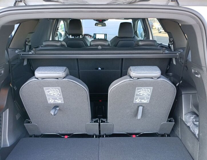 Peugeot 5008 SUV / Terénní 1,2 l 96 kw