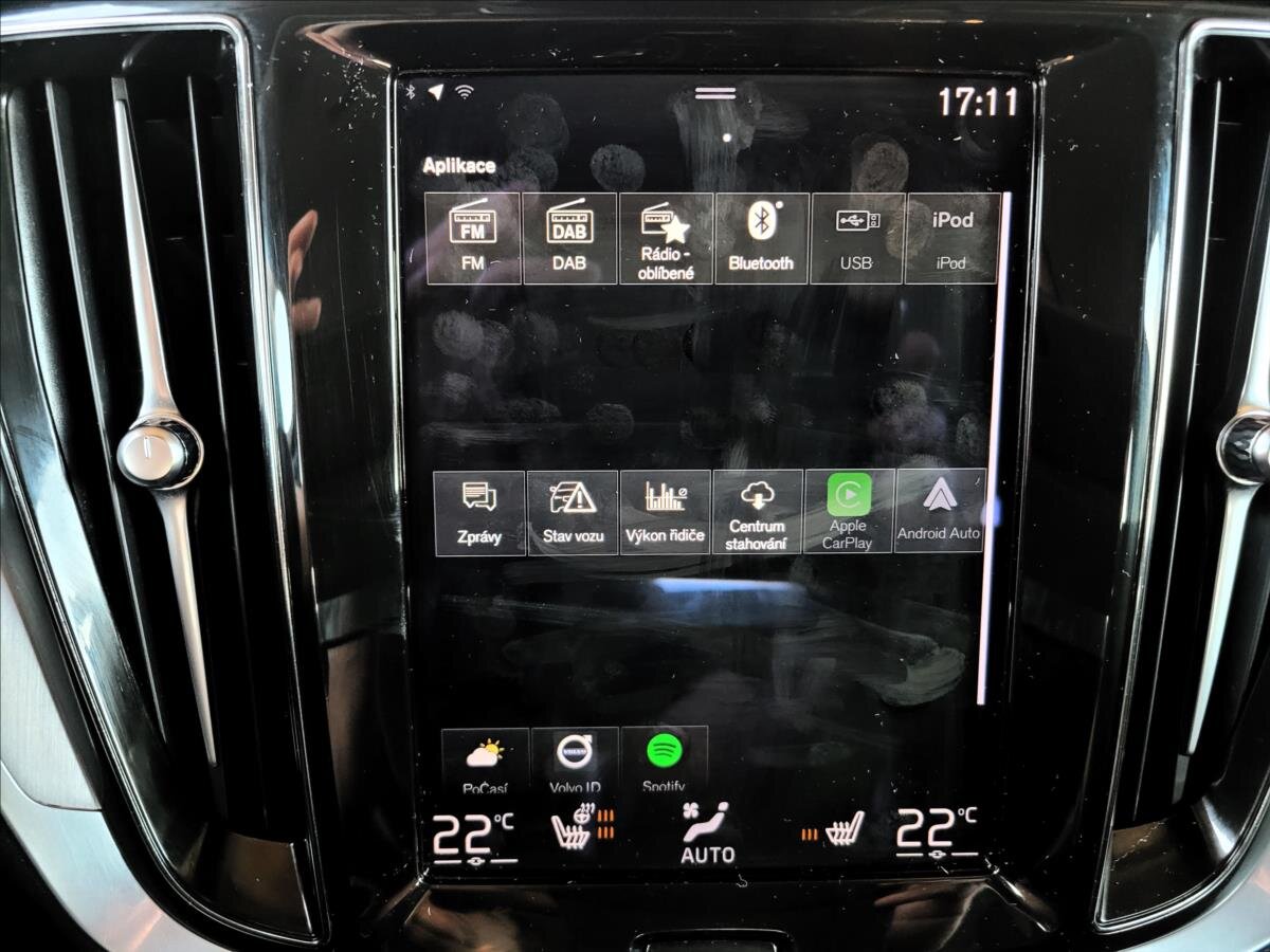 Volvo V60 Kombi 2,0 l 251 kw