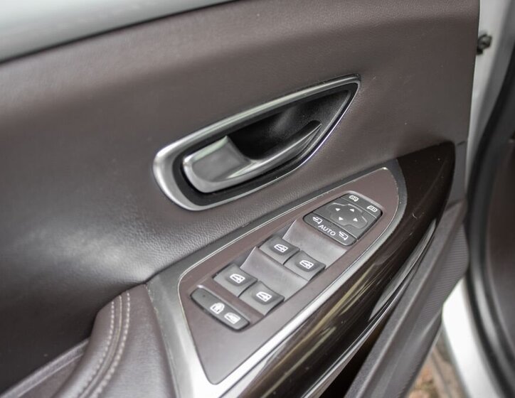 Renault Espace MPV 1,6 l 118 kw