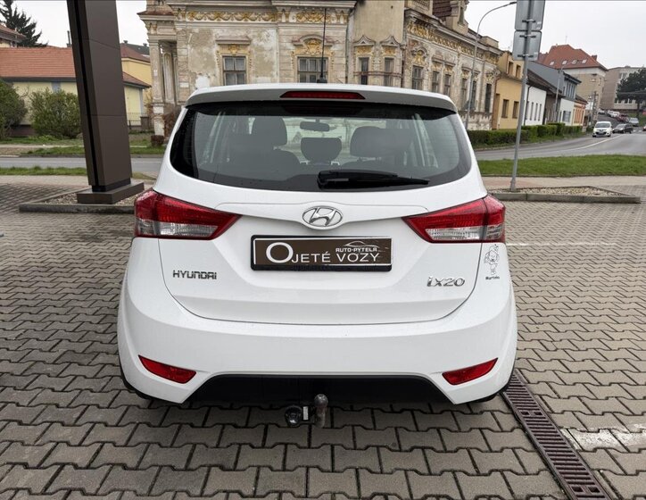 Hyundai ix20 MPV 1,6 l 91 kw