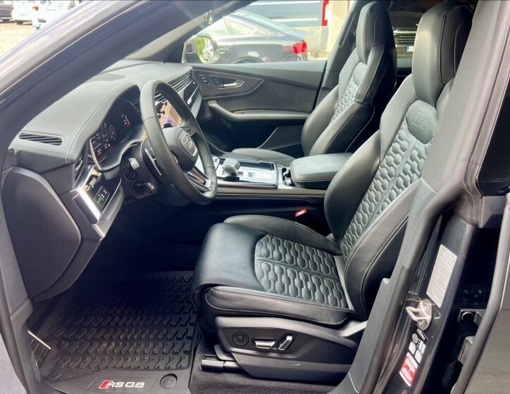 Audi RS Q8 SUV / Terénní 4,0 l 441 kw