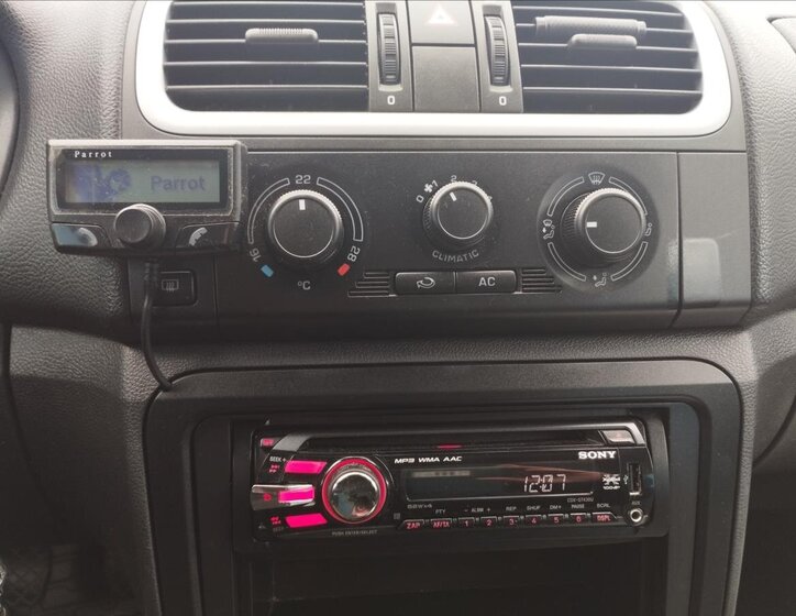 Škoda Roomster Kombi 1,2 l 51 kw