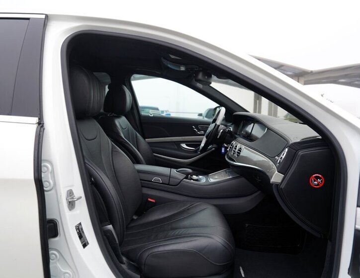 Mercedes-Benz Třídy S 32