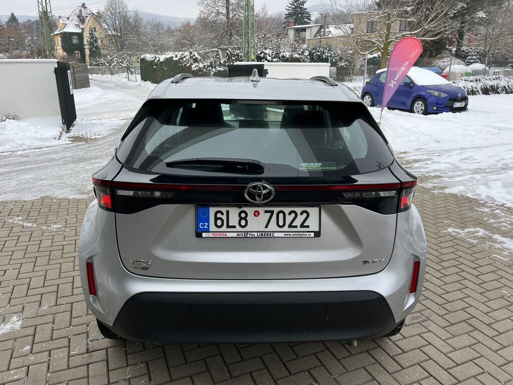 Toyota Yaris Cross SUV 1,5 l 68 kw