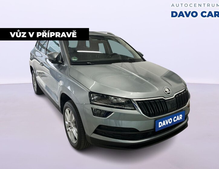 Škoda Karoq SUV / Terénní 1,5 l 110 kw