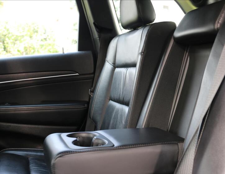 Jeep Grand Cherokee 53