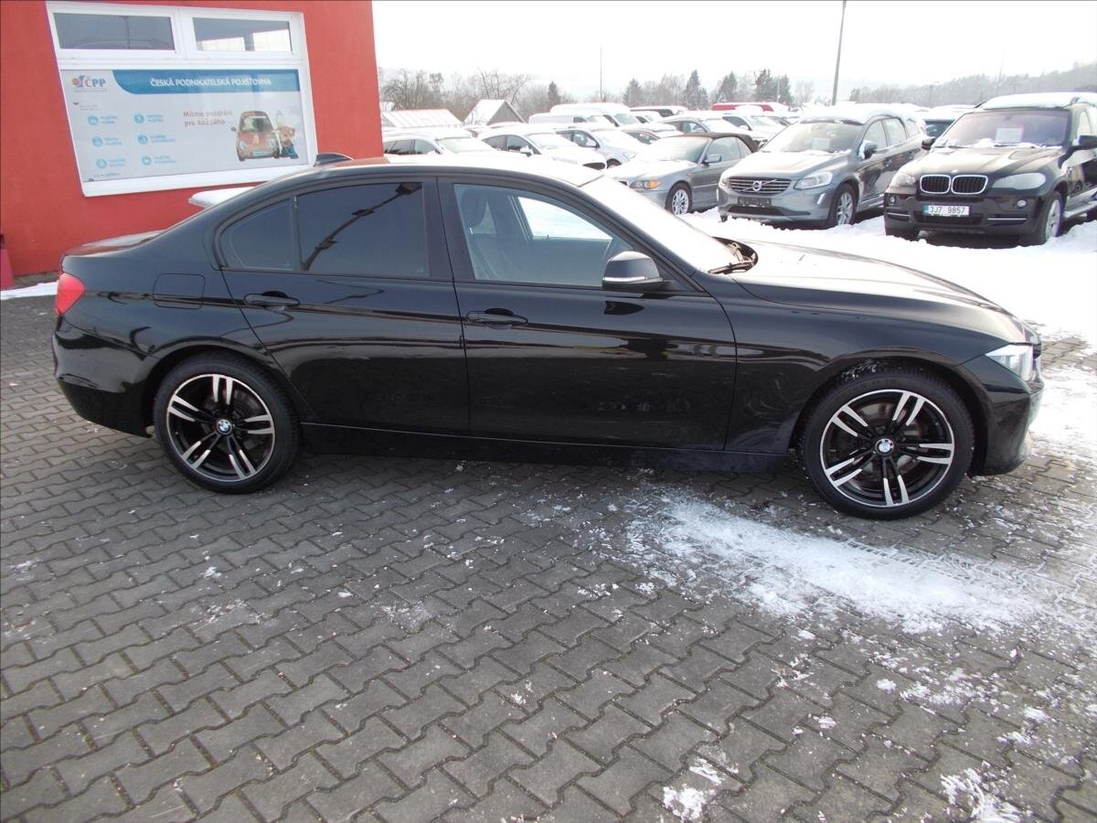 BMW Řada 3 Sedan 2,0 l 135 kw