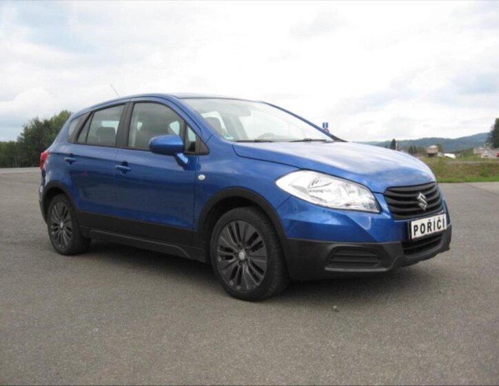 Suzuki SX4 S-Cross Hatchback 1,6 l 88 kw