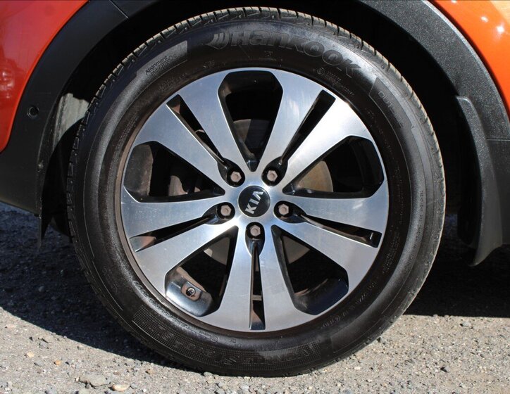 KIA Sportage SUV / Terénní 2,0 l 120 kw