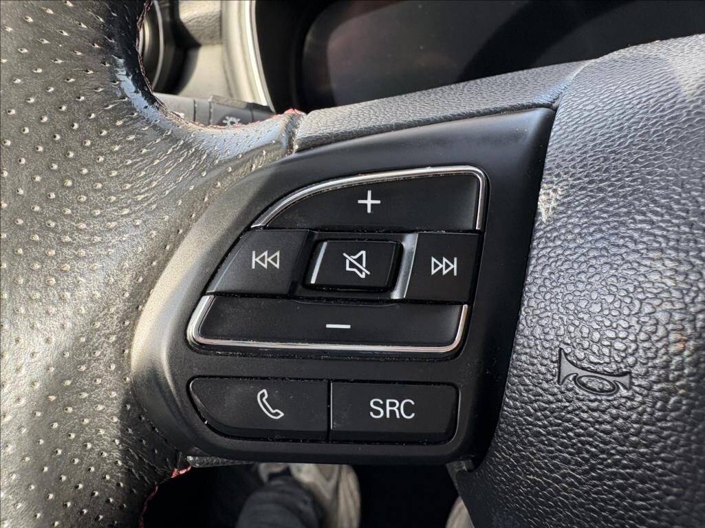 MG EHS SUV 1,5 l 119 kw