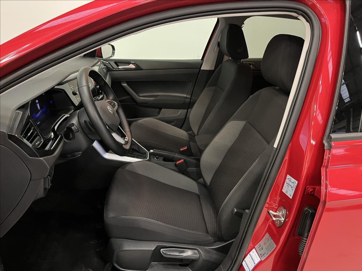 Volkswagen Polo Hatchback 999,0 85 kw