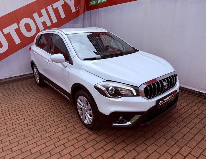 Suzuki SX4 S-Cross SUV / Terénní 1,4 l 103 kw