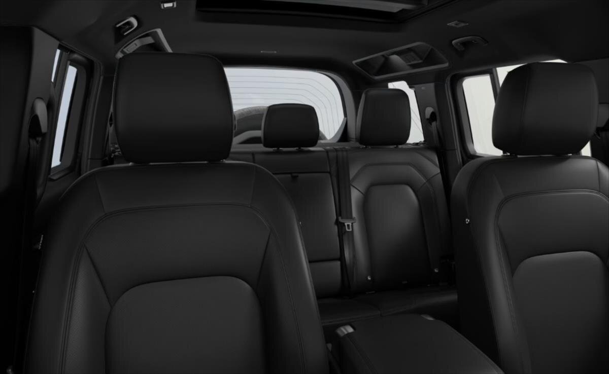 Land Rover Defender SUV / Terénní 3,0 l 183 kw