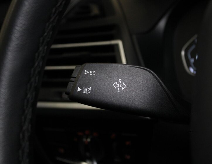 BMW X3 SUV 2,0 l 215 kw