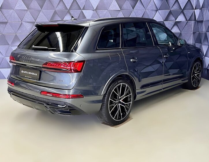 Audi Q7 SUV / Terénní 3,0 l 210 kw