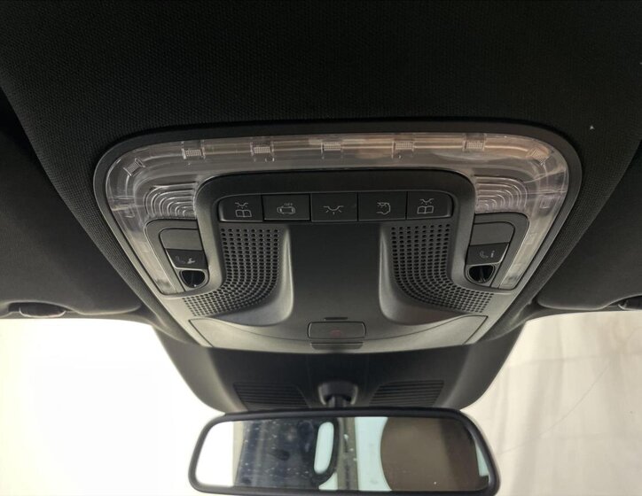 Mercedes-Benz Třídy V MPV 2,0 l 174 kw