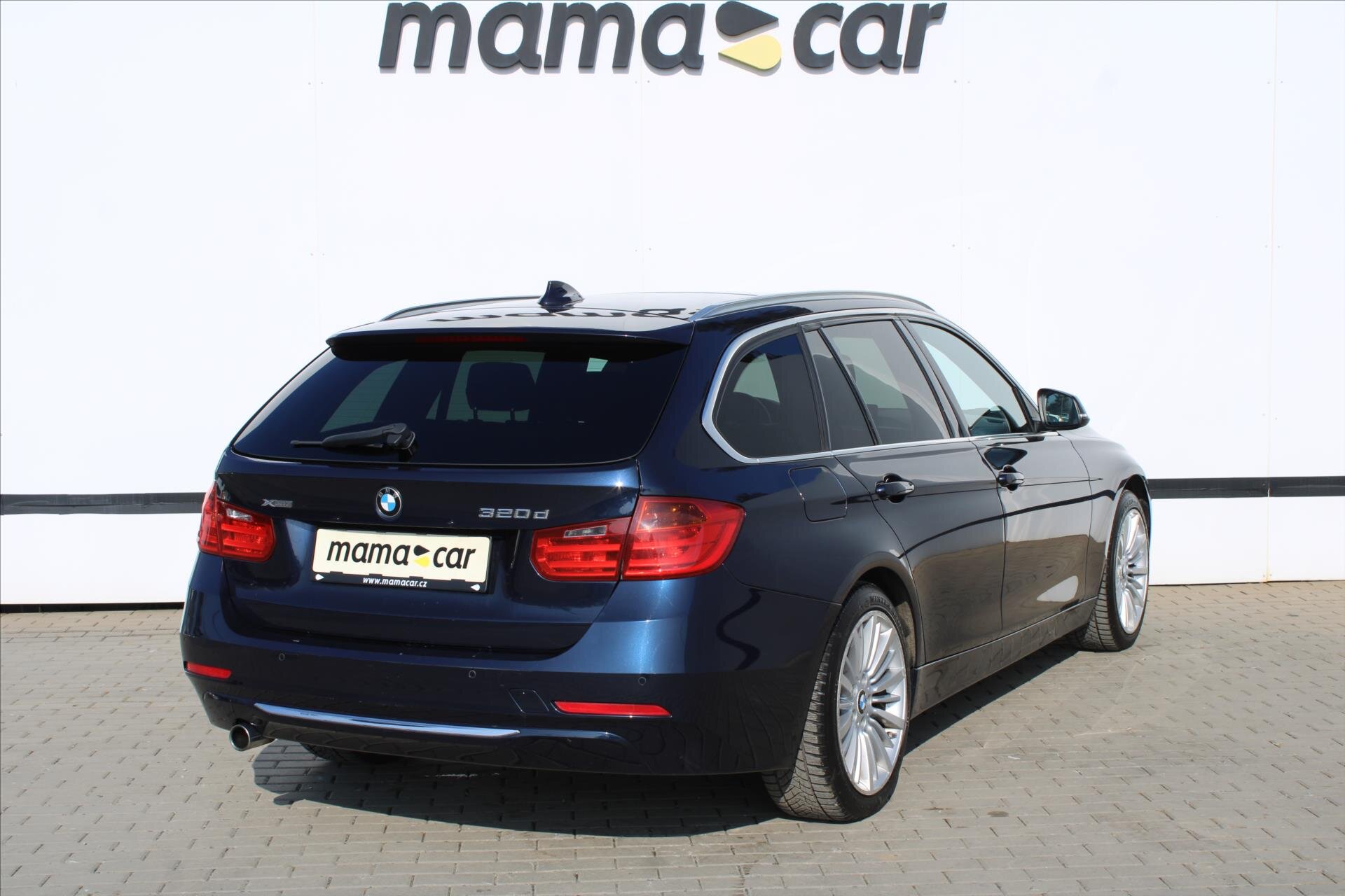 BMW Řada 3 Kombi 2,0 l 135 kw