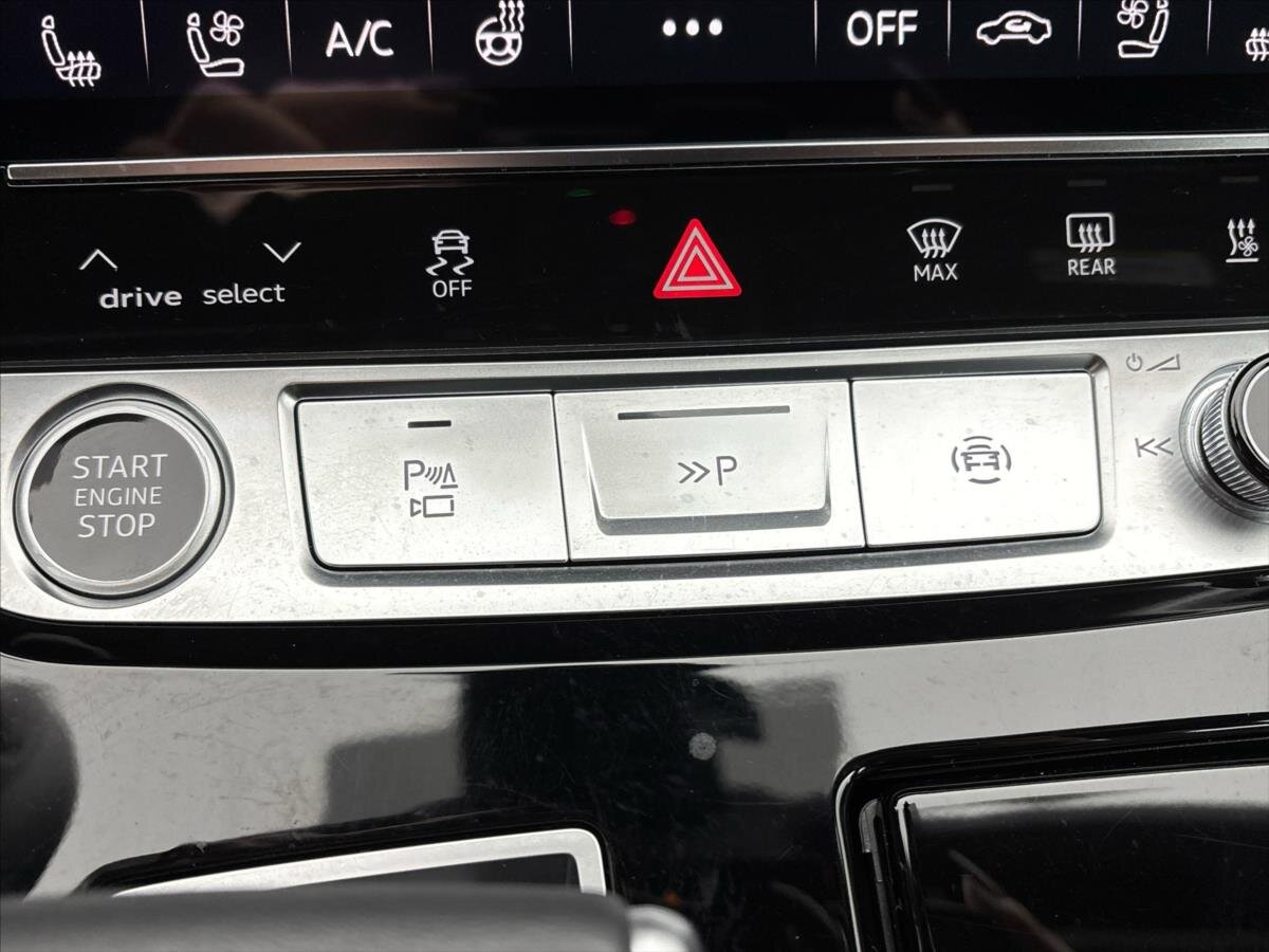 Audi Q7 SUV / Terénní 3,0 l 210 kw