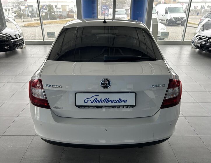 Škoda Rapid Sedan 999,0 81 kw