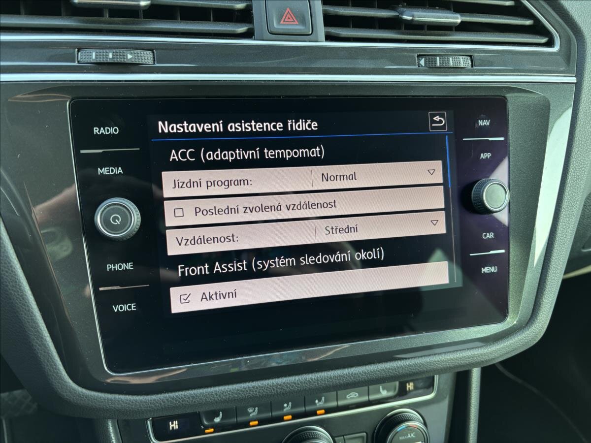 Volkswagen Tiguan SUV / Terénní 1,5 l 110 kw