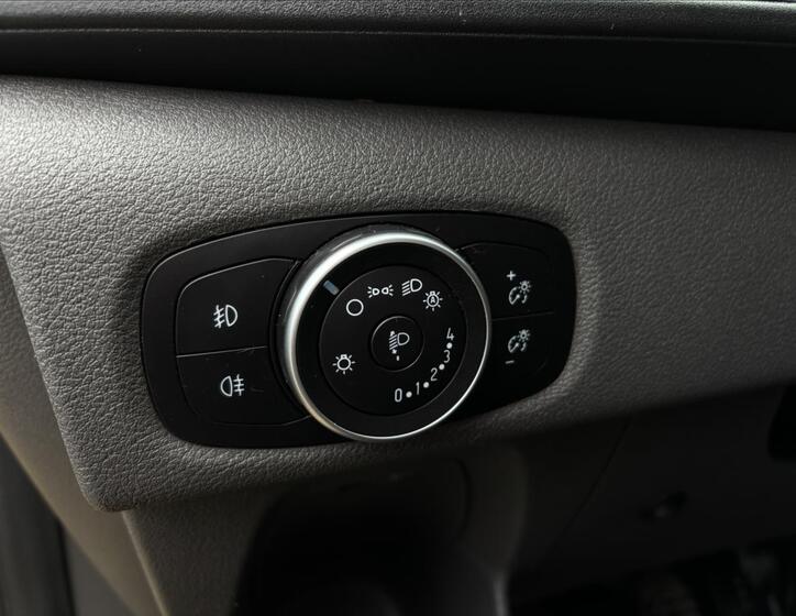 Ford Transit Custom 22