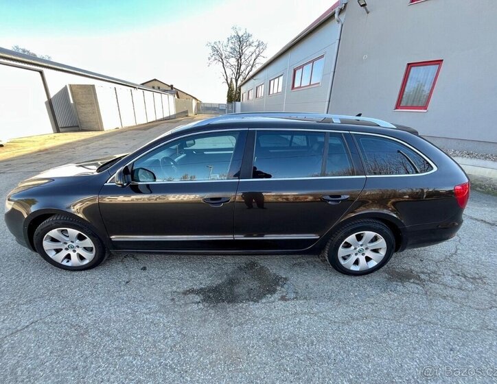 Škoda Superb Kombi 0,0 0