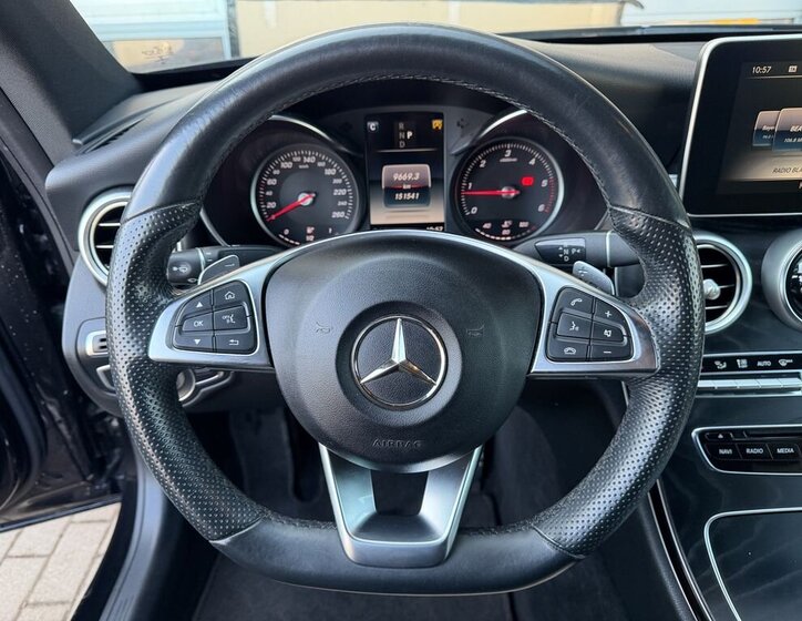 Mercedes-Benz Třídy C Kupé 2,1 l 150 kw