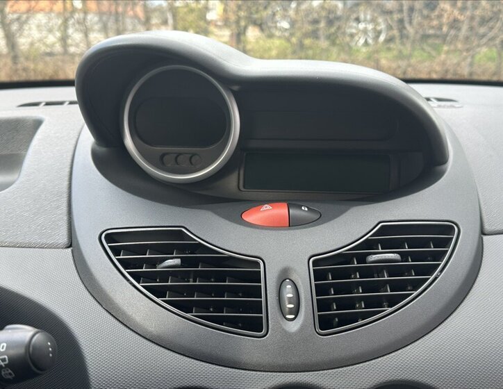 Renault Twingo Hatchback 1,1 l 55 kw